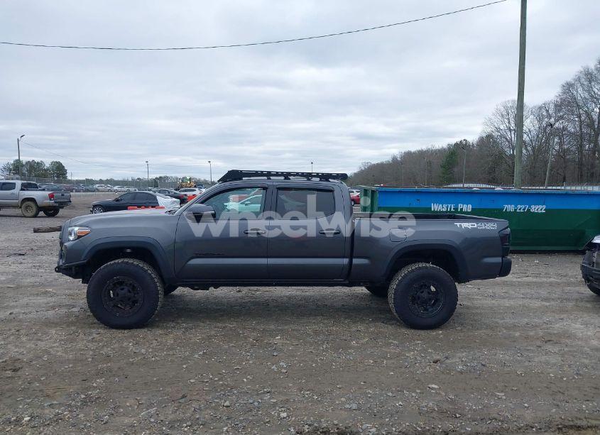 Photo 14 of 2017 Toyota Tacoma TRD OFF ROAD (VIN 3TMDZ5BN1HM021039)