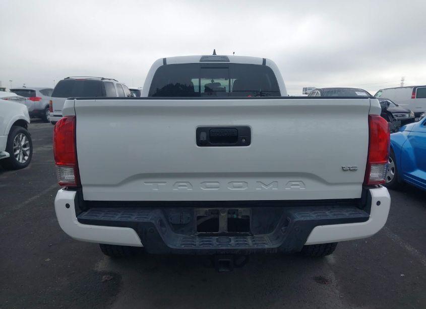 Photo 16 of 2017 Toyota Tacoma TRD SPORT (VIN 3TMDZ5BN1HM027648)