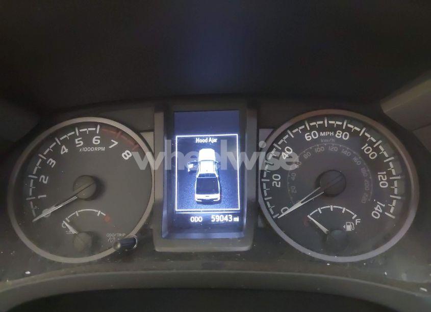 Photo 7 of 2018 Toyota Tacoma TRD OFF ROAD (VIN 3TMDZ5BN1JM046979)