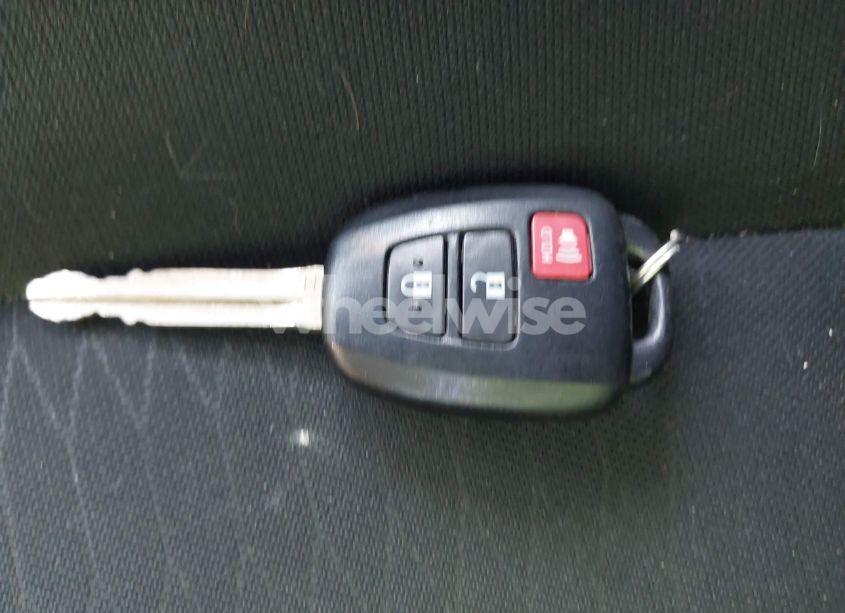 Photo 11 of 2019 Toyota Tacoma SR5 V6 (VIN 3TMDZ5BN1KM060088)