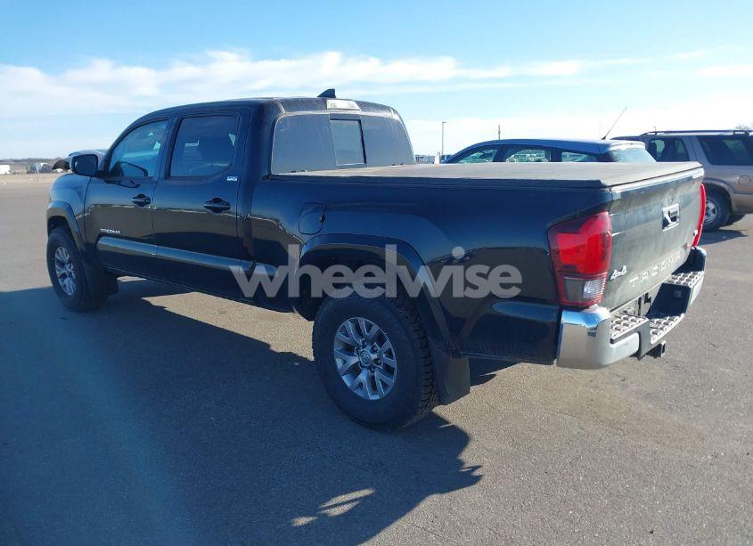 Photo 3 of 2019 Toyota Tacoma SR5 V6 (VIN 3TMDZ5BN1KM060088)