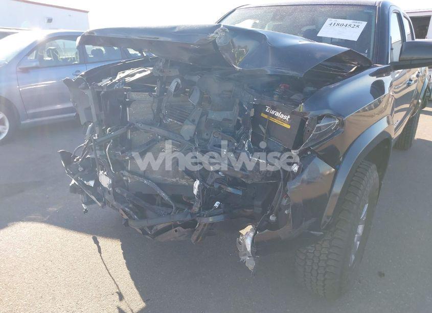 Photo 6 of 2019 Toyota Tacoma SR5 V6 (VIN 3TMDZ5BN1KM060088)