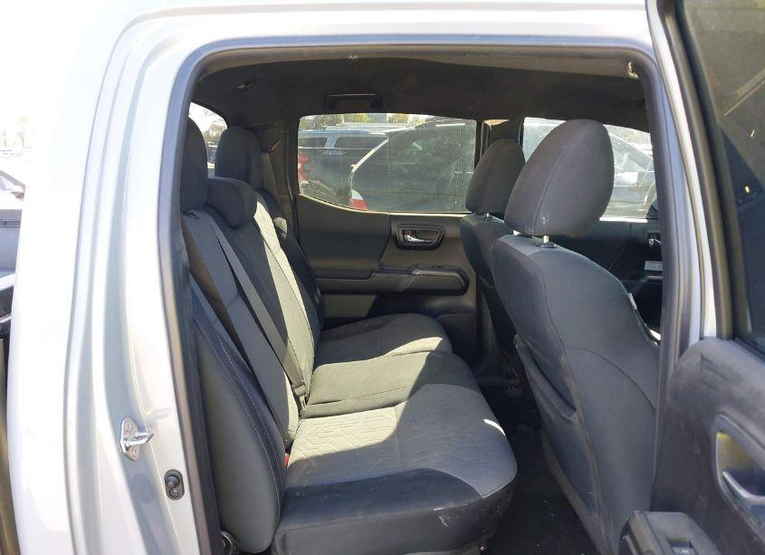 Photo 8 of 2020 Toyota Tacoma TRD OFF-ROAD (VIN 3TMDZ5BN1LM085364)