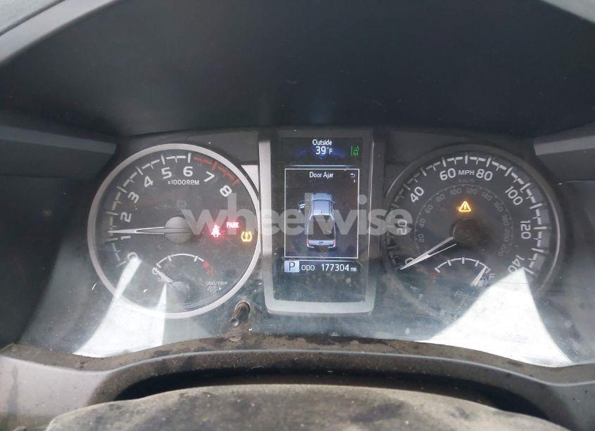 Photo 7 of 2022 Toyota Tacoma TRD OFF ROAD (VIN 3TMDZ5BN1NM123131)