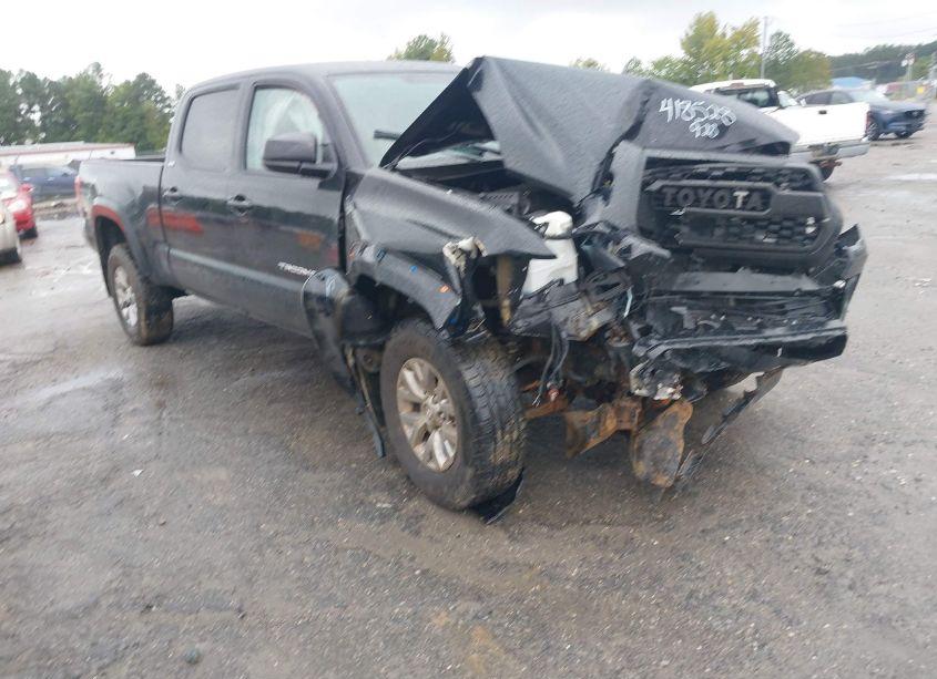 2016 Toyota Tacoma SR5 V6 (VIN 3TMDZ5BN2GM009514) main photo