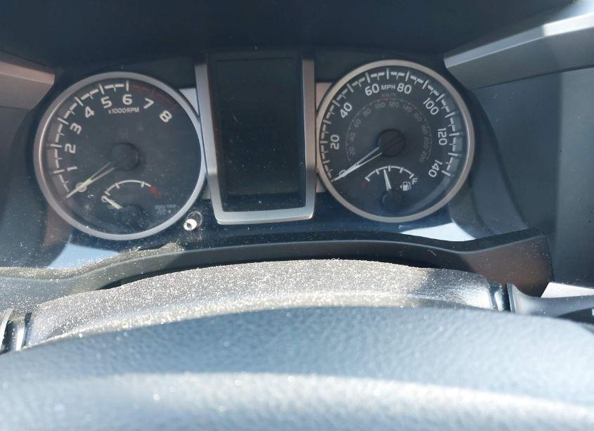 Photo 15 of 2017 Toyota Tacoma SR5 V6 (VIN 3TMDZ5BN2HM020692)