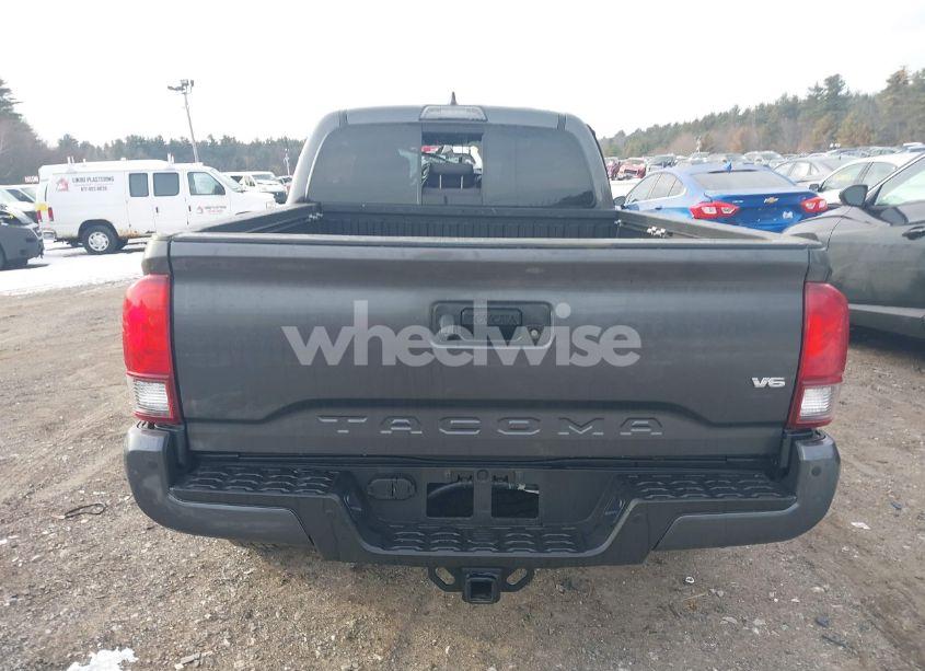 Photo 15 of 2019 Toyota Tacoma TRD OFF ROAD (VIN 3TMDZ5BN2KM060830)