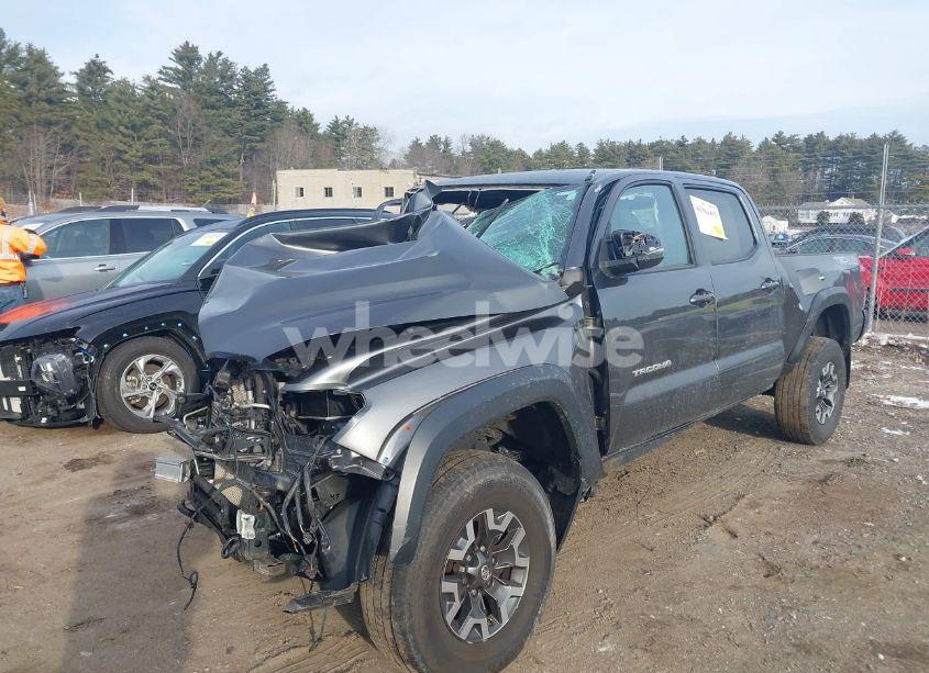 Photo 2 of 2019 Toyota Tacoma TRD OFF ROAD (VIN 3TMDZ5BN2KM060830)