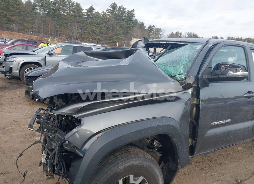 Photo 6 of 2019 Toyota Tacoma TRD OFF ROAD (VIN 3TMDZ5BN2KM060830)