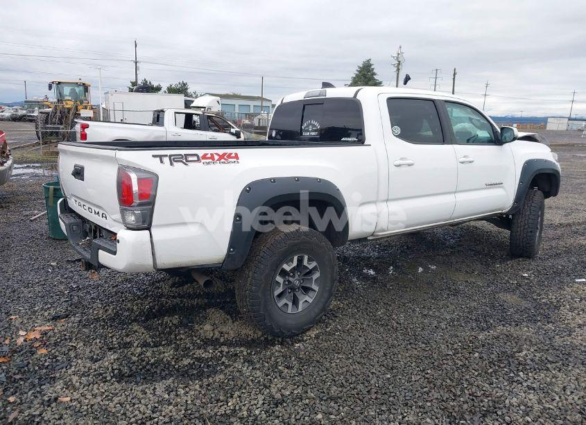 Photo 4 of 2020 Toyota Tacoma TRD OFF-ROAD (VIN 3TMDZ5BN2LM082747)