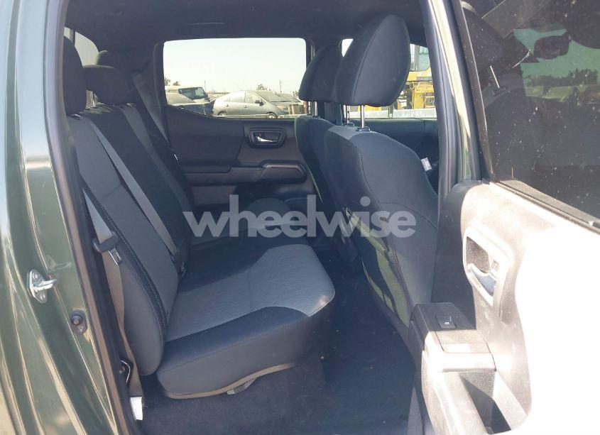 Photo 8 of 2021 Toyota Tacoma TRD OFF-ROAD (VIN 3TMDZ5BN2MM101265)