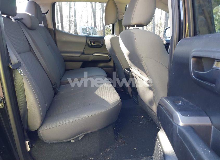 Photo 8 of 2021 Toyota Tacoma SR5 V6 (VIN 3TMDZ5BN2MM106840)