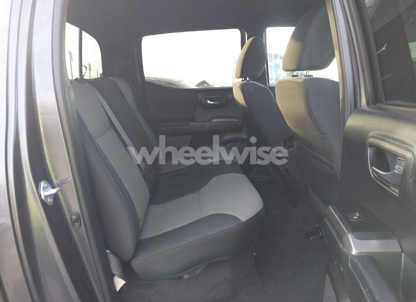Photo 8 of 2021 Toyota Tacoma DOUBLE CAB/SR5/TRD SPORT/TRD OFF ROAD (VIN 3TMDZ5BN2MM108586)