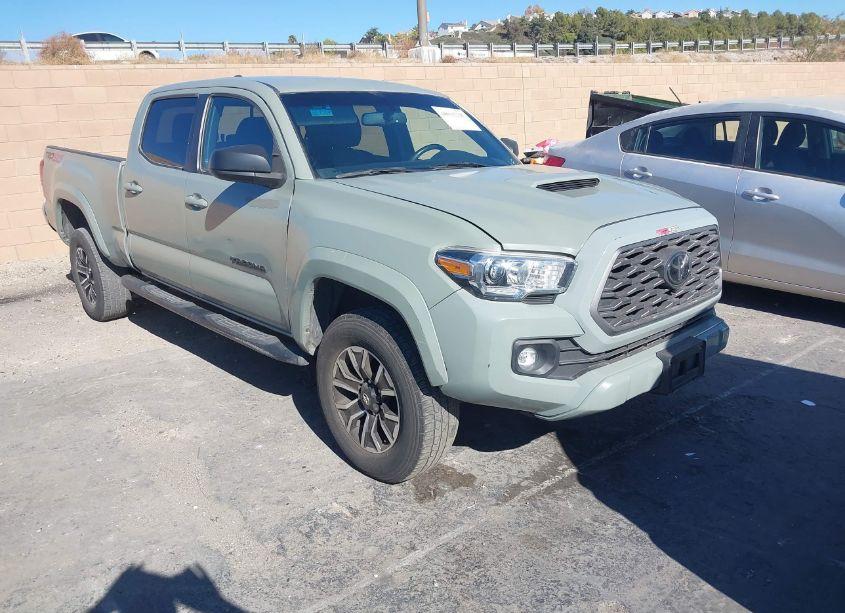 2022 Toyota Tacoma (VIN 3TMDZ5BN2NM121467) main photo