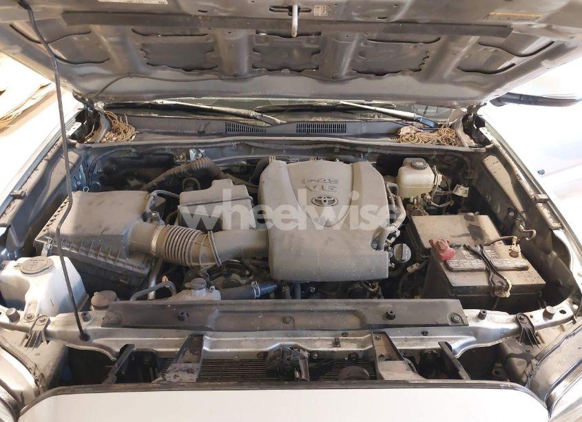 Photo 10 of 2022 Toyota Tacoma TRD OFF ROAD (VIN 3TMDZ5BN2NM124398)