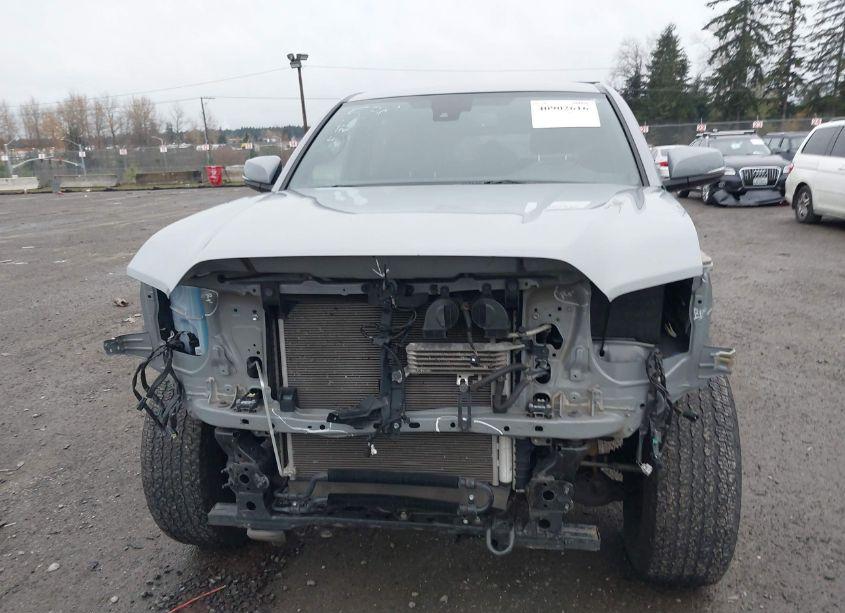 Photo 12 of 2020 Toyota Tacoma TRD OFF-ROAD (VIN 3TMDZ5BN3LM089643)