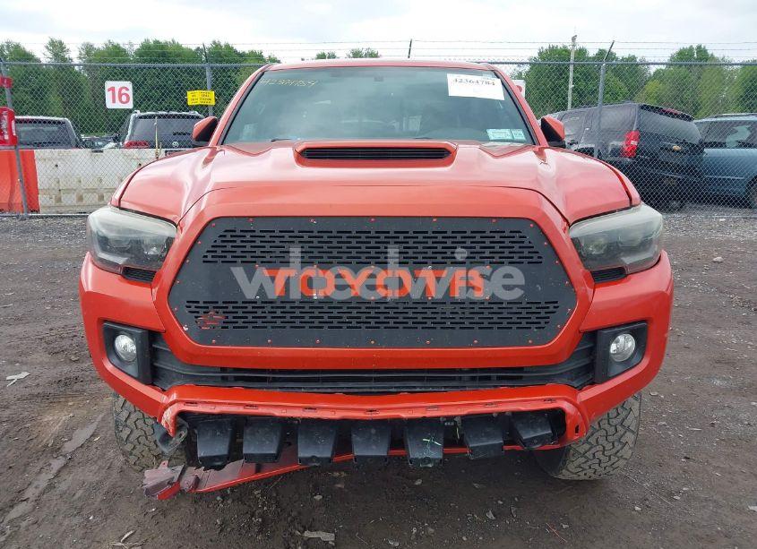 Photo 12 of 2016 Toyota Tacoma TRD SPORT (VIN 3TMDZ5BN4GM008588)