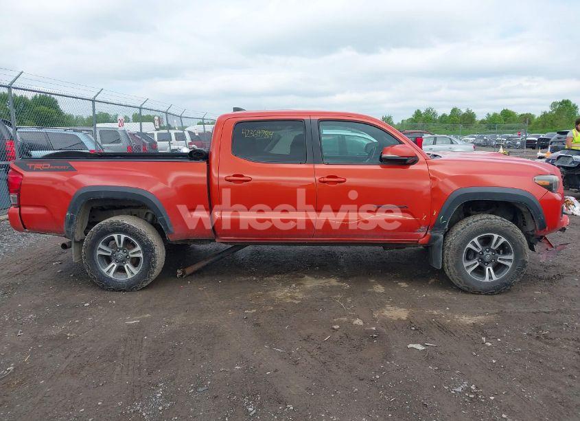 Photo 13 of 2016 Toyota Tacoma TRD SPORT (VIN 3TMDZ5BN4GM008588)