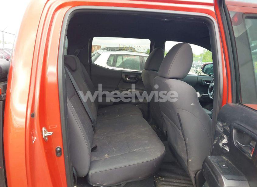 Photo 8 of 2016 Toyota Tacoma TRD SPORT (VIN 3TMDZ5BN4GM008588)