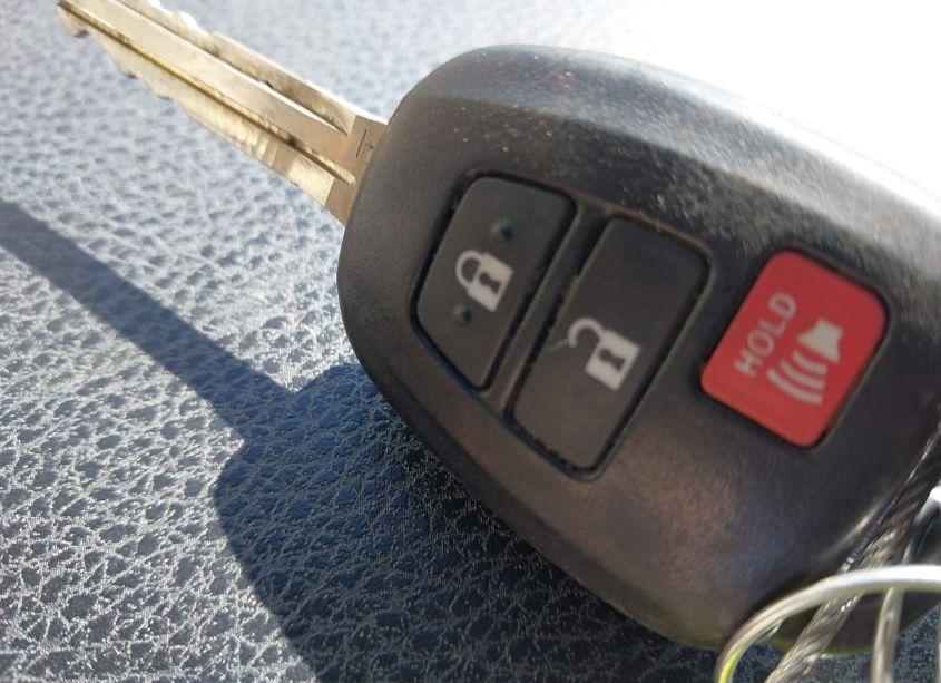 Photo 11 of 2017 Toyota Tacoma SR5 V6 (VIN 3TMDZ5BN4HM022816)