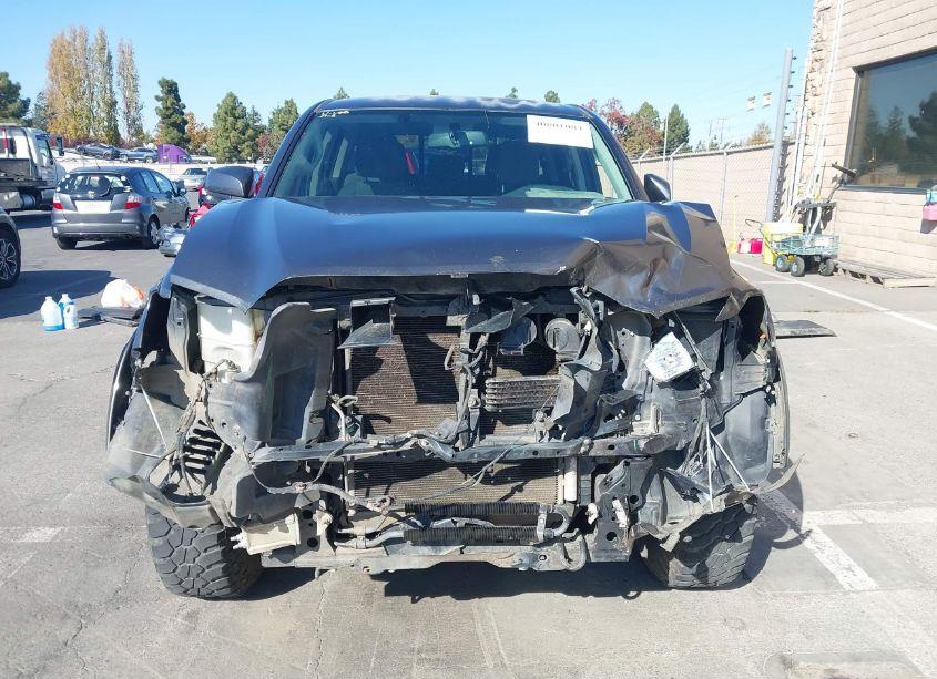 Photo 13 of 2017 Toyota Tacoma SR5 V6 (VIN 3TMDZ5BN4HM022816)