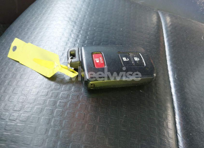 Photo 11 of 2018 Toyota Tacoma TRD SPORT (VIN 3TMDZ5BN4JM039802)