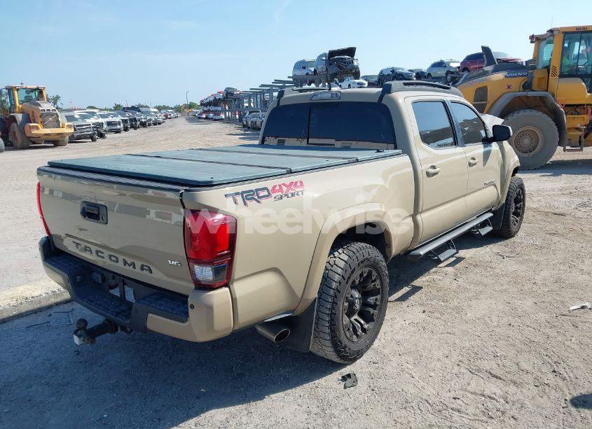 Photo 4 of 2018 Toyota Tacoma TRD SPORT (VIN 3TMDZ5BN4JM039802)