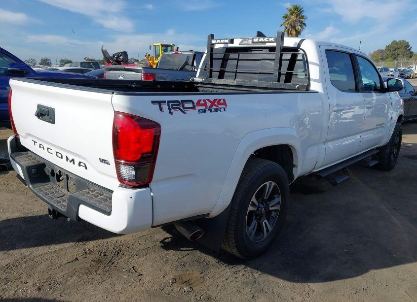 Photo 4 of 2019 Toyota Tacoma TRD SPORT (VIN 3TMDZ5BN4KM057265)