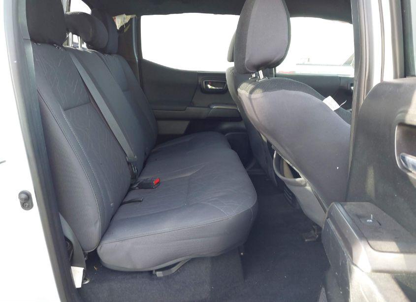 Photo 8 of 2019 Toyota Tacoma TRD SPORT (VIN 3TMDZ5BN4KM057265)