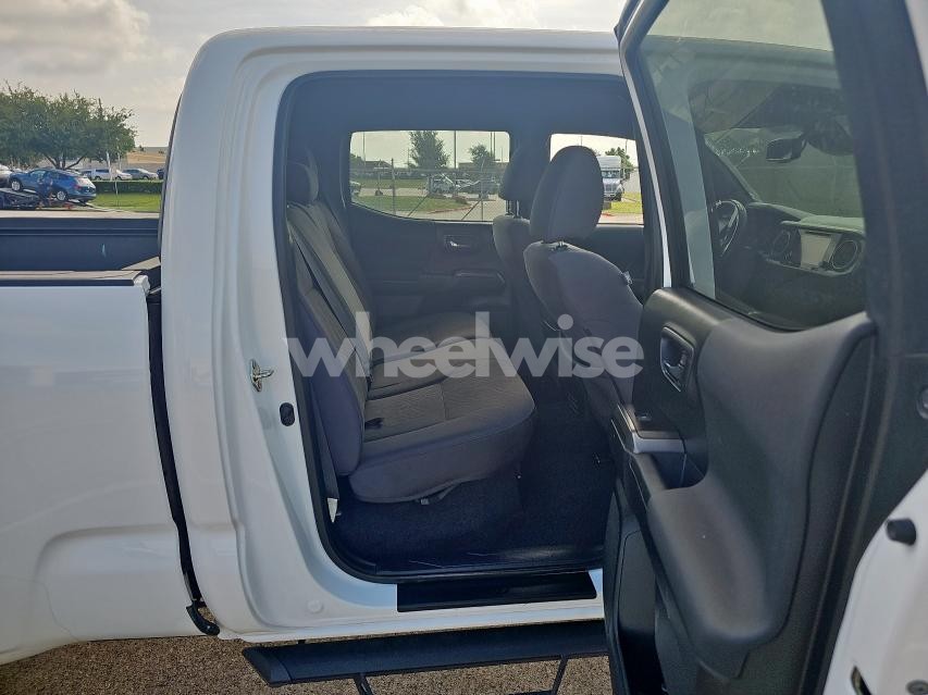 Photo 9 of 2019 TOYOTA TACOMA DOUBLE CAB (VIN 3TMDZ5BN4KM063910)