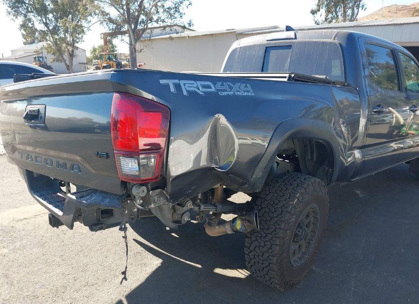 Photo 6 of 2019 Toyota Tacoma 4WD TRD OFF ROAD (VIN 3TMDZ5BN4KM079315)