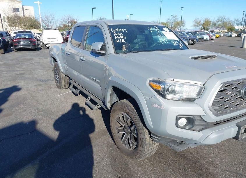 2021 Toyota Tacoma TRD SPORT (VIN 3TMDZ5BN4MM114955) main photo