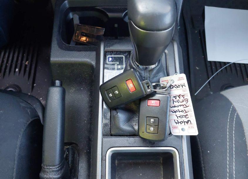Photo 11 of 2021 Toyota Tacoma TRD SPORT (VIN 3TMDZ5BN4MM114955)