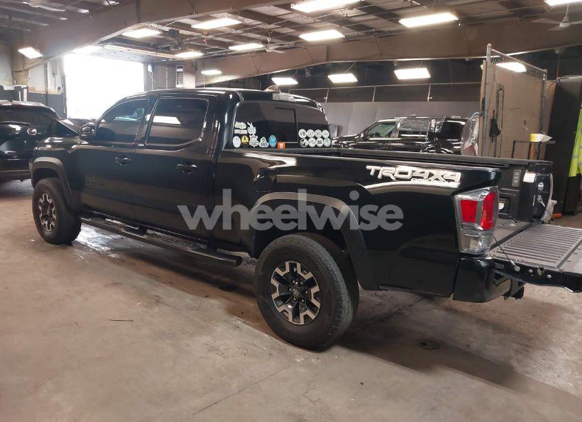 Photo 3 of 2022 Toyota Tacoma TRD OFF ROAD (VIN 3TMDZ5BN4NM126377)