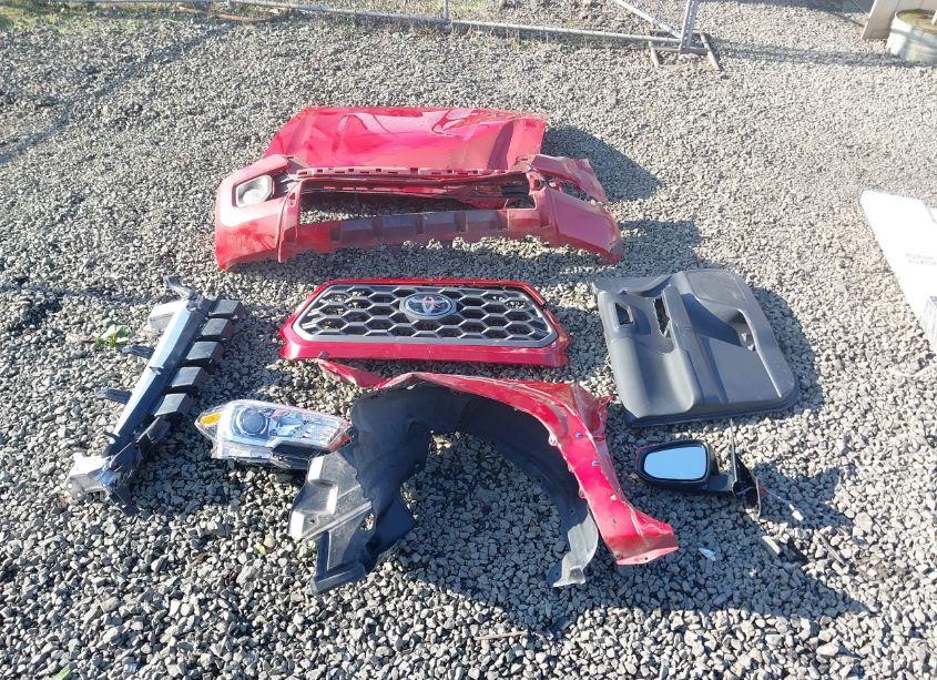 Photo 12 of 2022 Toyota Tacoma TRD OFF ROAD (VIN 3TMDZ5BN4NM127772)