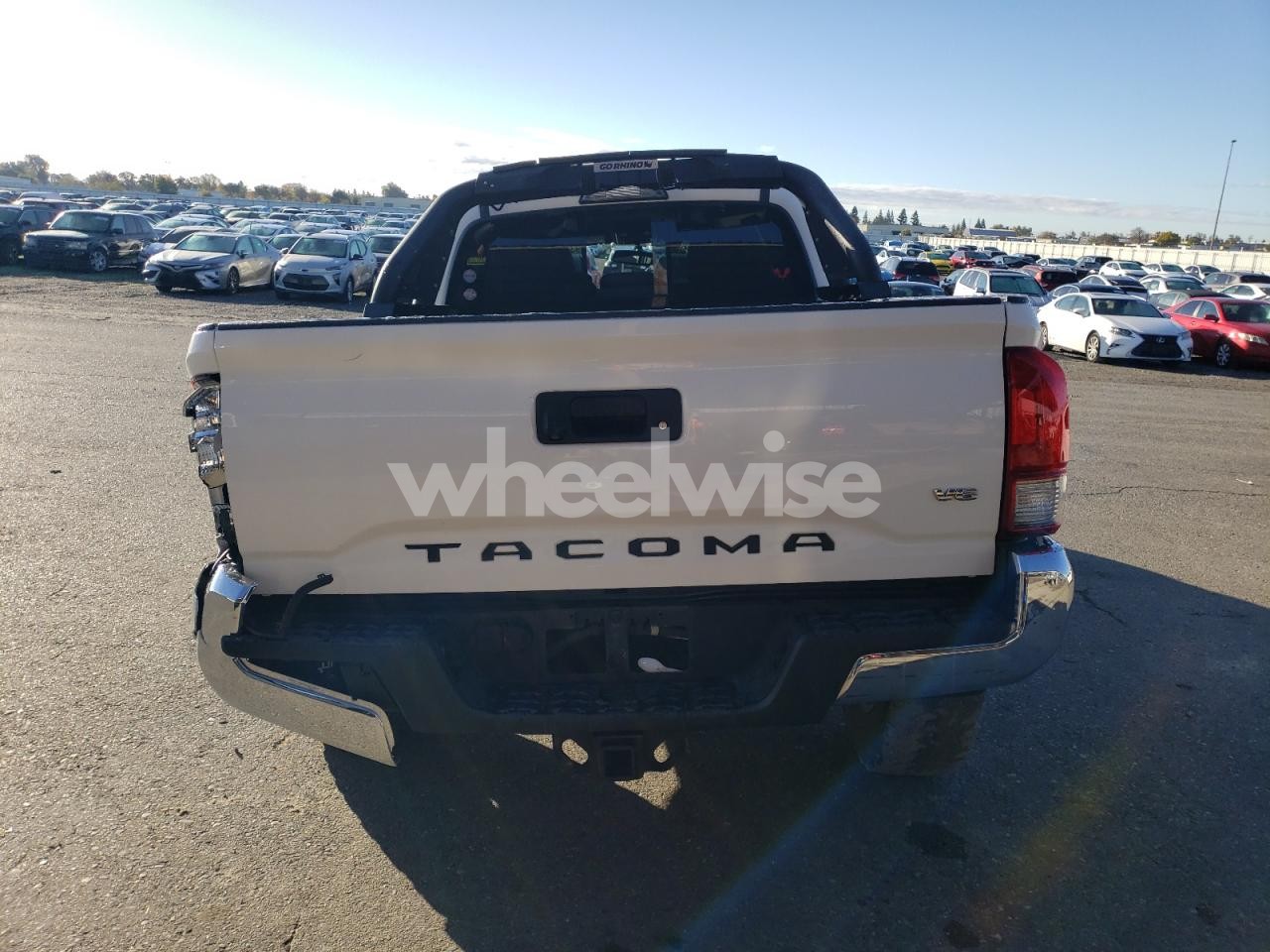 Photo 6 of 2017 TOYOTA TACOMA DOUBLE CAB (VIN 3TMDZ5BN5HM023053)