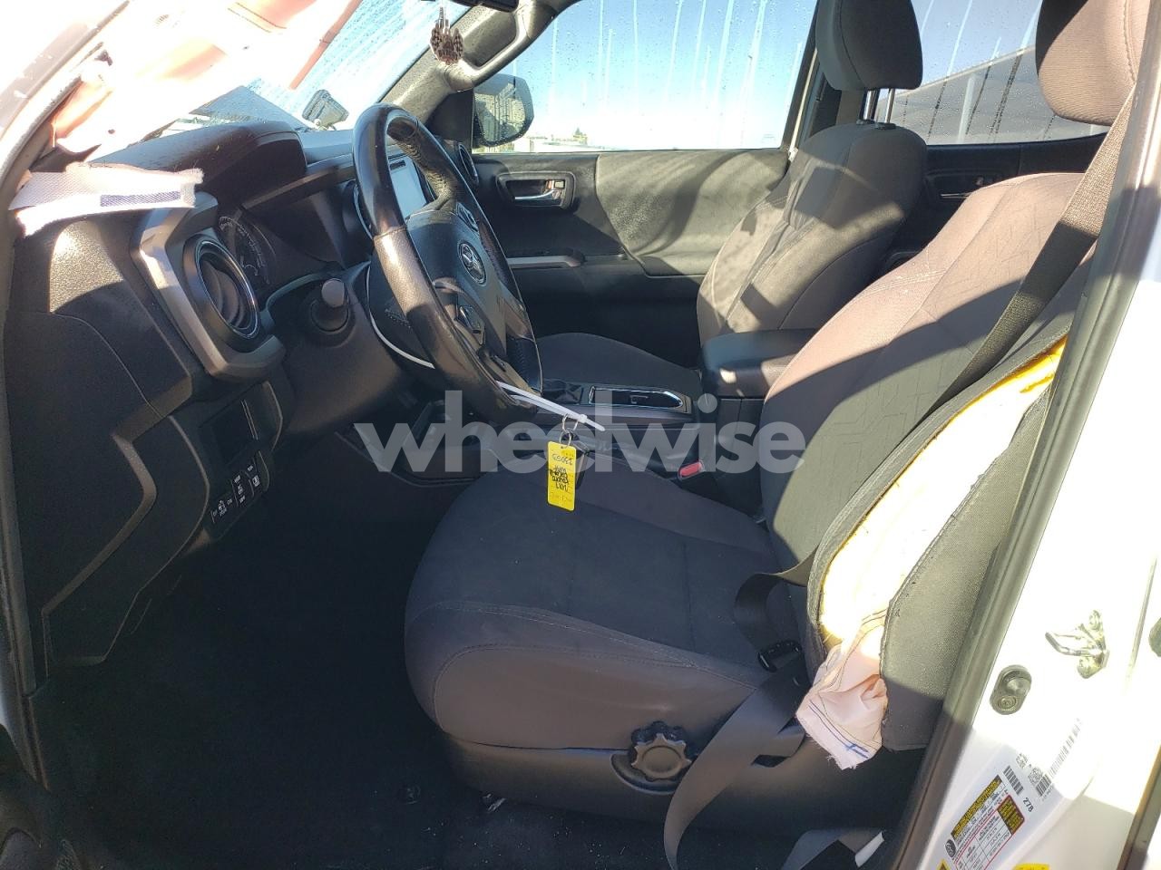 Photo 7 of 2017 TOYOTA TACOMA DOUBLE CAB (VIN 3TMDZ5BN5HM023053)