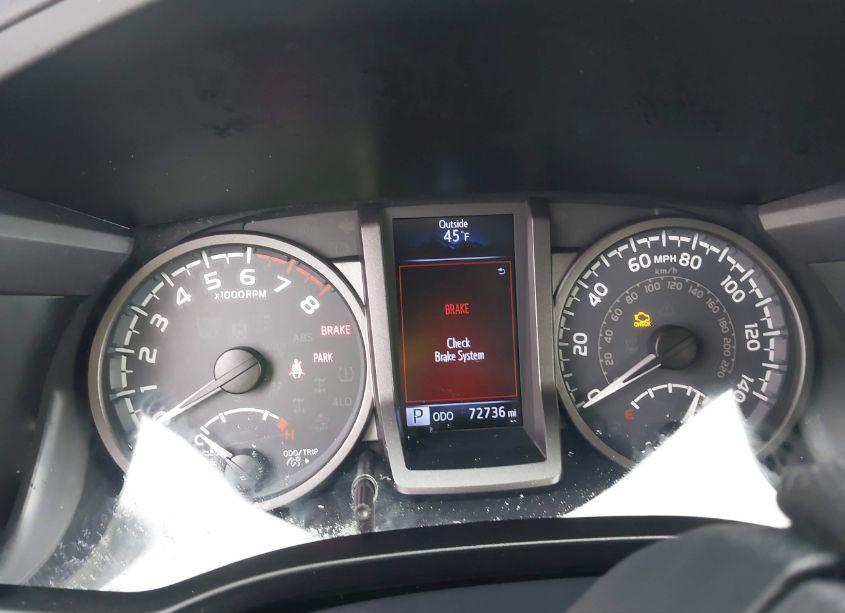 Photo 7 of 2018 Toyota Tacoma TRD SPORT (VIN 3TMDZ5BN5JM048167)