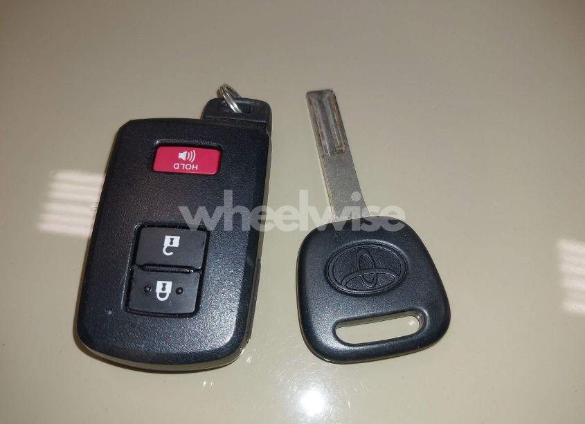 Photo 11 of 2018 Toyota Tacoma TRD SPORT (VIN 3TMDZ5BN5JM049822)