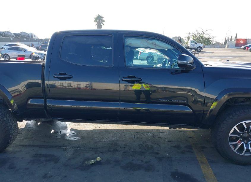 Photo 13 of 2021 Toyota Tacoma TRD SPORT (VIN 3TMDZ5BN5MM104693)