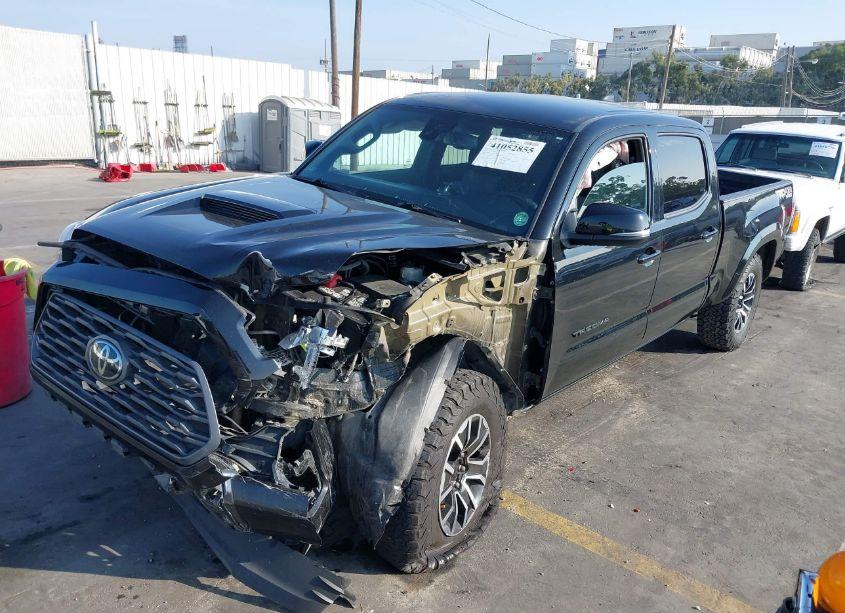 Photo 2 of 2021 Toyota Tacoma TRD SPORT (VIN 3TMDZ5BN5MM104693)