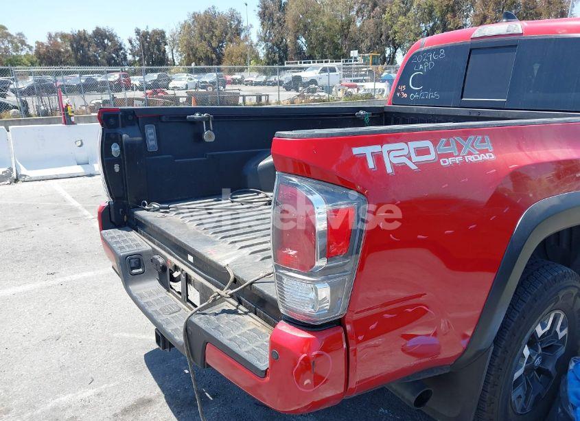 Photo 6 of 2021 Toyota Tacoma TRD OFF-ROAD (VIN 3TMDZ5BN5MM113099)