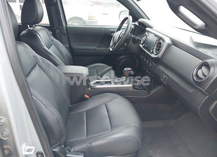 Photo 5 of 2021 Toyota Tacoma TRD OFF-ROAD (VIN 3TMDZ5BN5MM116584)