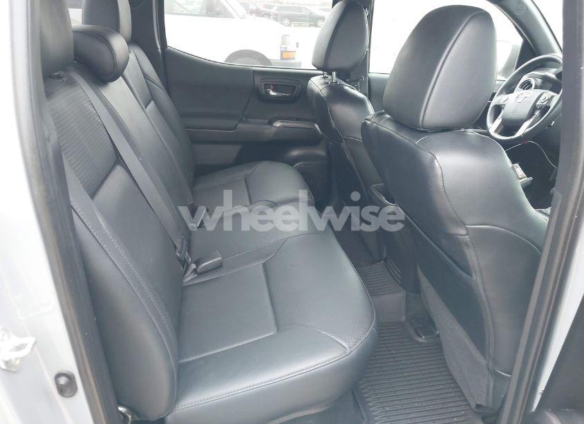 Photo 8 of 2021 Toyota Tacoma TRD OFF-ROAD (VIN 3TMDZ5BN5MM116584)