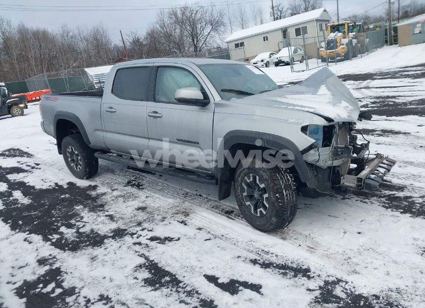 2022 Toyota Tacoma TRD OFF ROAD (VIN 3TMDZ5BN5NM139509) main photo