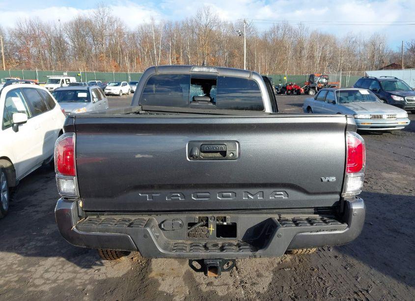 Photo 16 of 2023 Toyota Tacoma TRD OFF ROAD (VIN 3TMDZ5BN5PM145703)