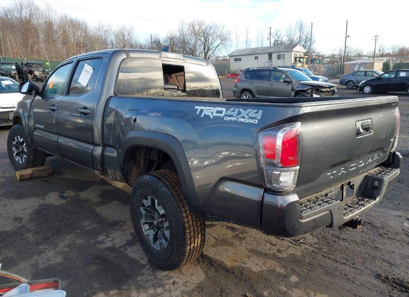 Photo 3 of 2023 Toyota Tacoma TRD OFF ROAD (VIN 3TMDZ5BN5PM145703)