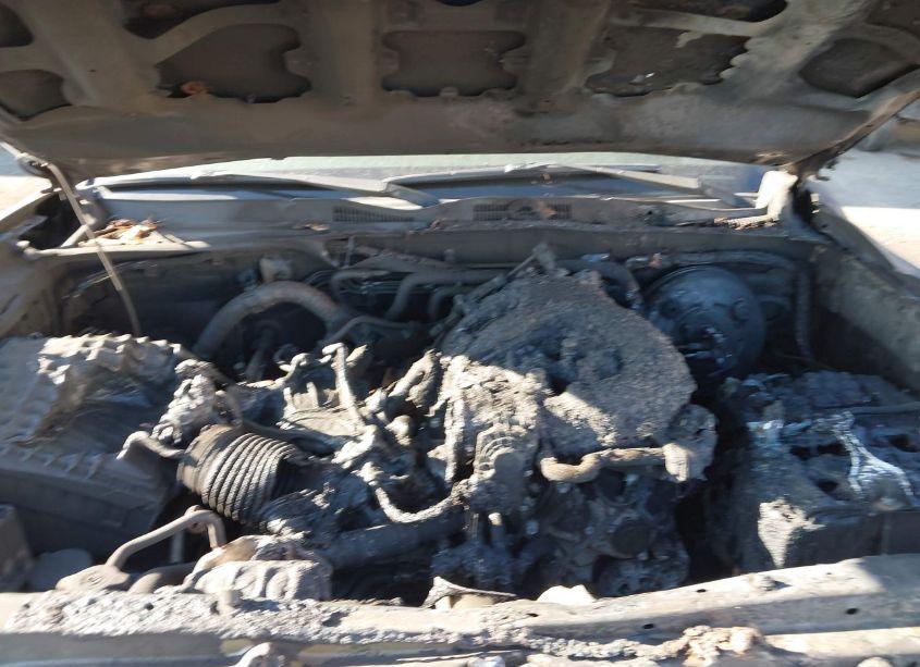 Photo 10 of 2017 Toyota Tacoma SR5 V6 (VIN 3TMDZ5BN6HM025622)