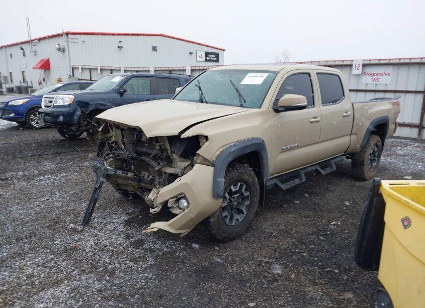 Photo 2 of 2017 Toyota Tacoma TRD OFF ROAD (VIN 3TMDZ5BN6HM030397)