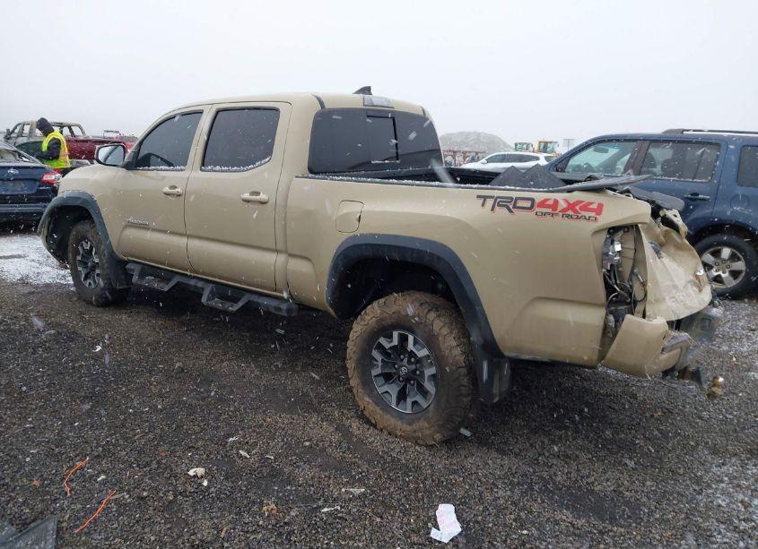Photo 3 of 2017 Toyota Tacoma TRD OFF ROAD (VIN 3TMDZ5BN6HM030397)